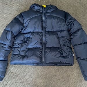 Missguided Navy blue puffer jacket - size 4